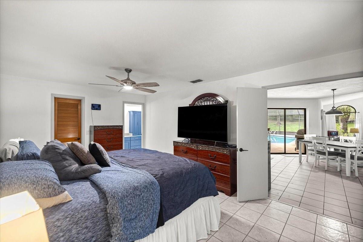 Listing photo id 24 for 4357 Indianhead Road