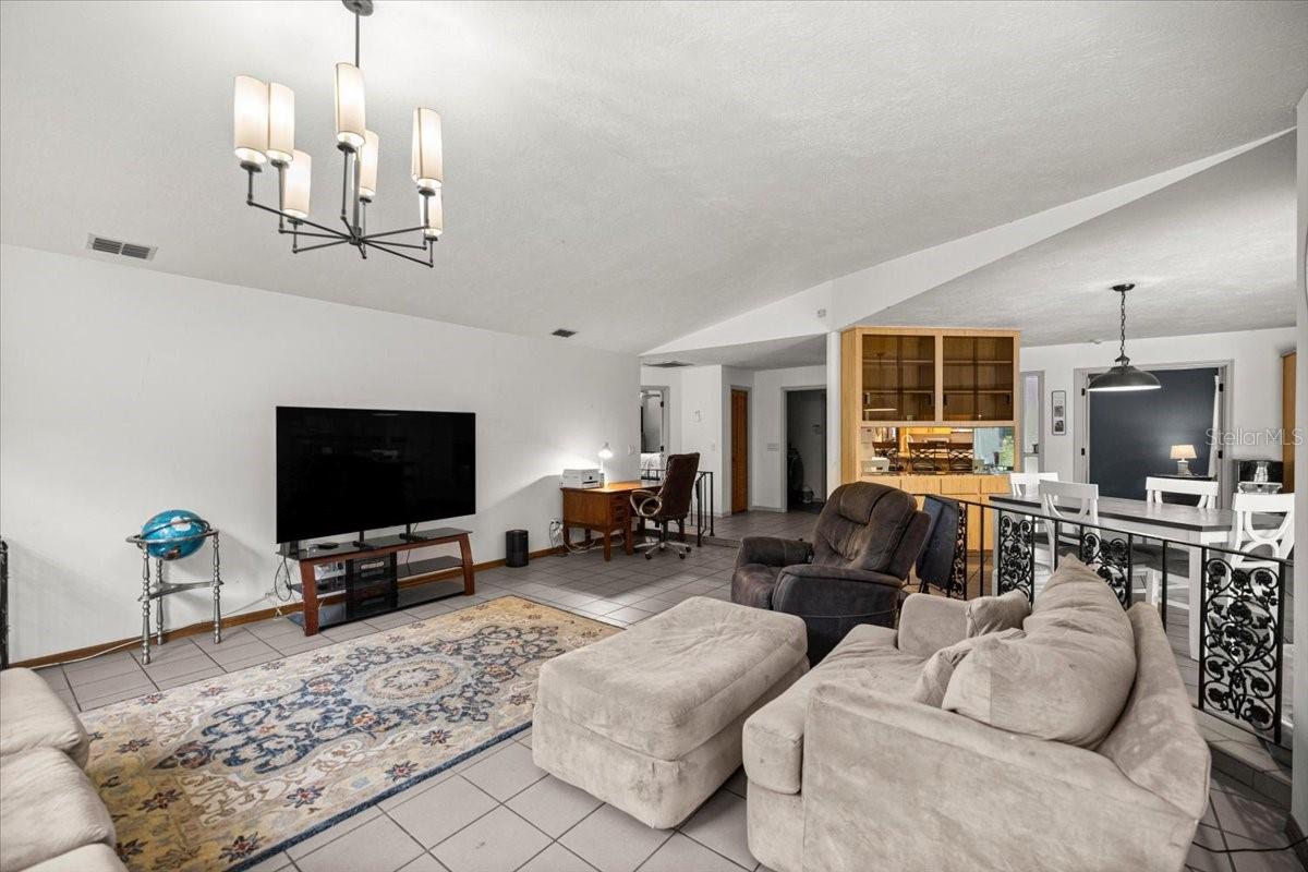 Listing photo id 26 for 4357 Indianhead Road