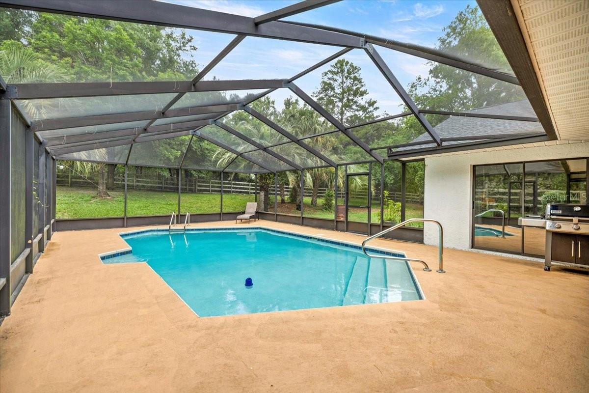 Listing photo id 27 for 4357 Indianhead Road