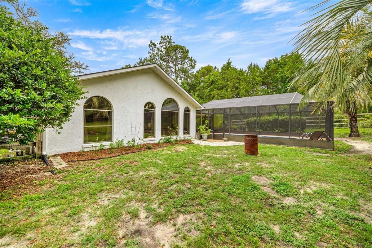 Listing photo id 32 for 4357 Indianhead Road