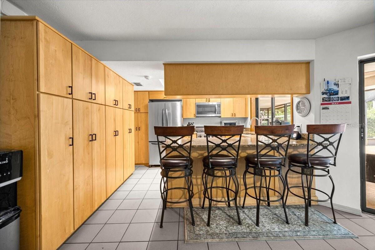 Listing photo id 5 for 4357 Indianhead Road