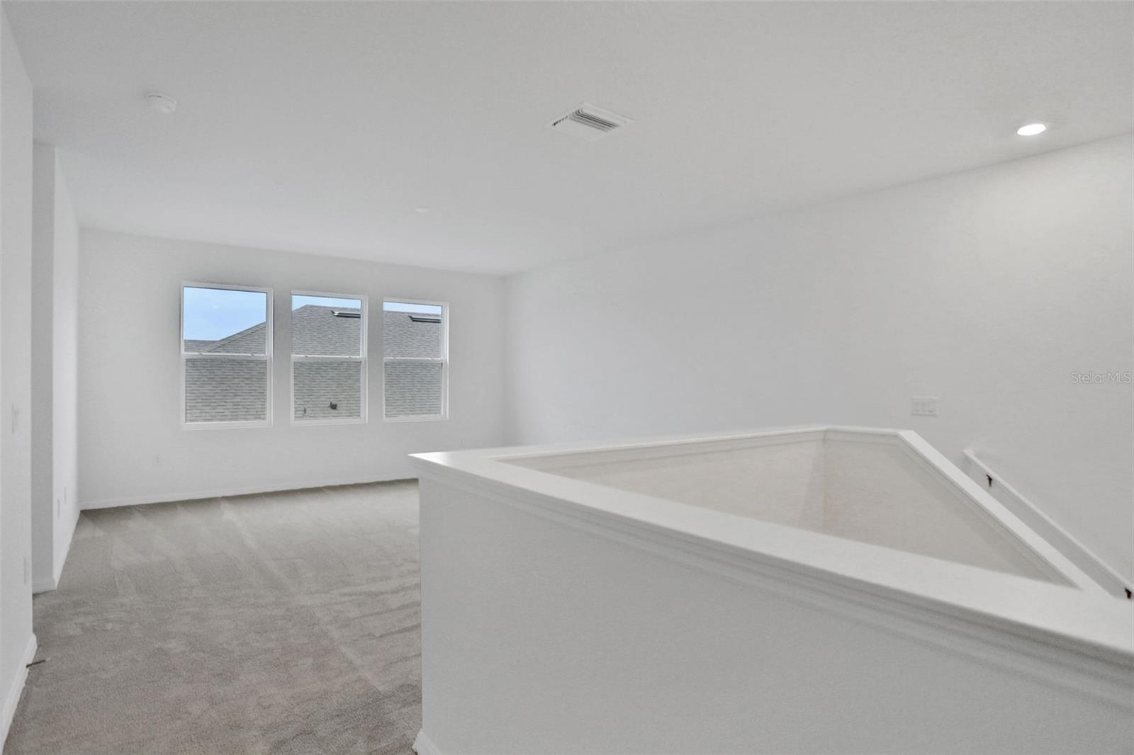 Listing photo id 23 for 17409 Crisp Apple Lane