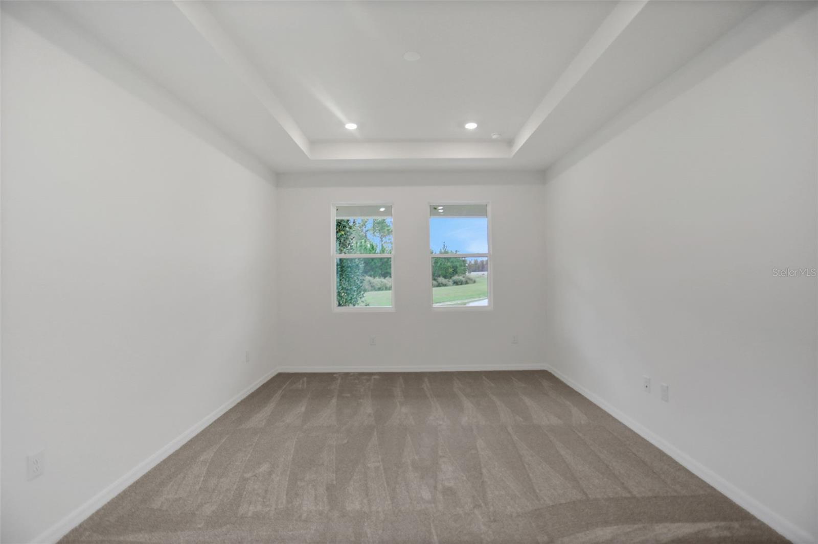 Listing photo id 34 for 17409 Crisp Apple Lane