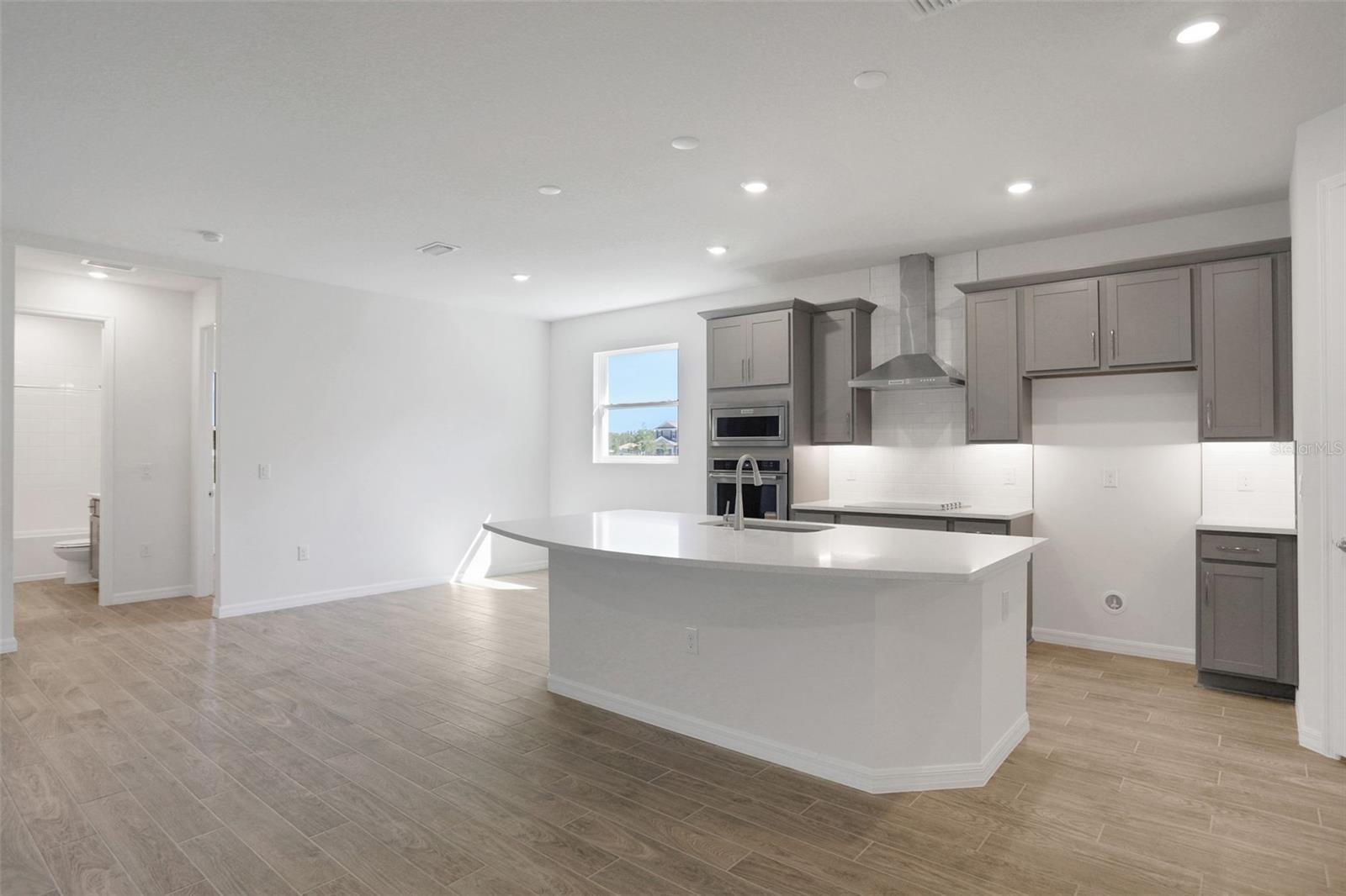 Image 31 of 38 For 17397 Crisp Apple Lane