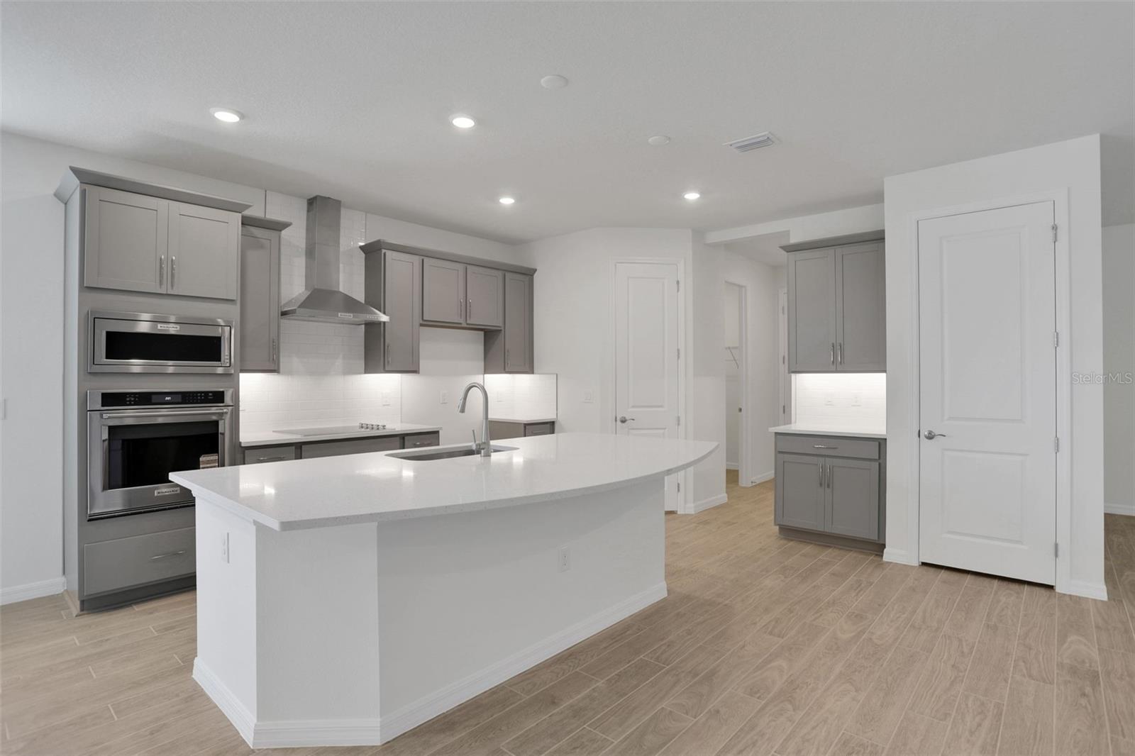 Image 32 of 38 For 17397 Crisp Apple Lane