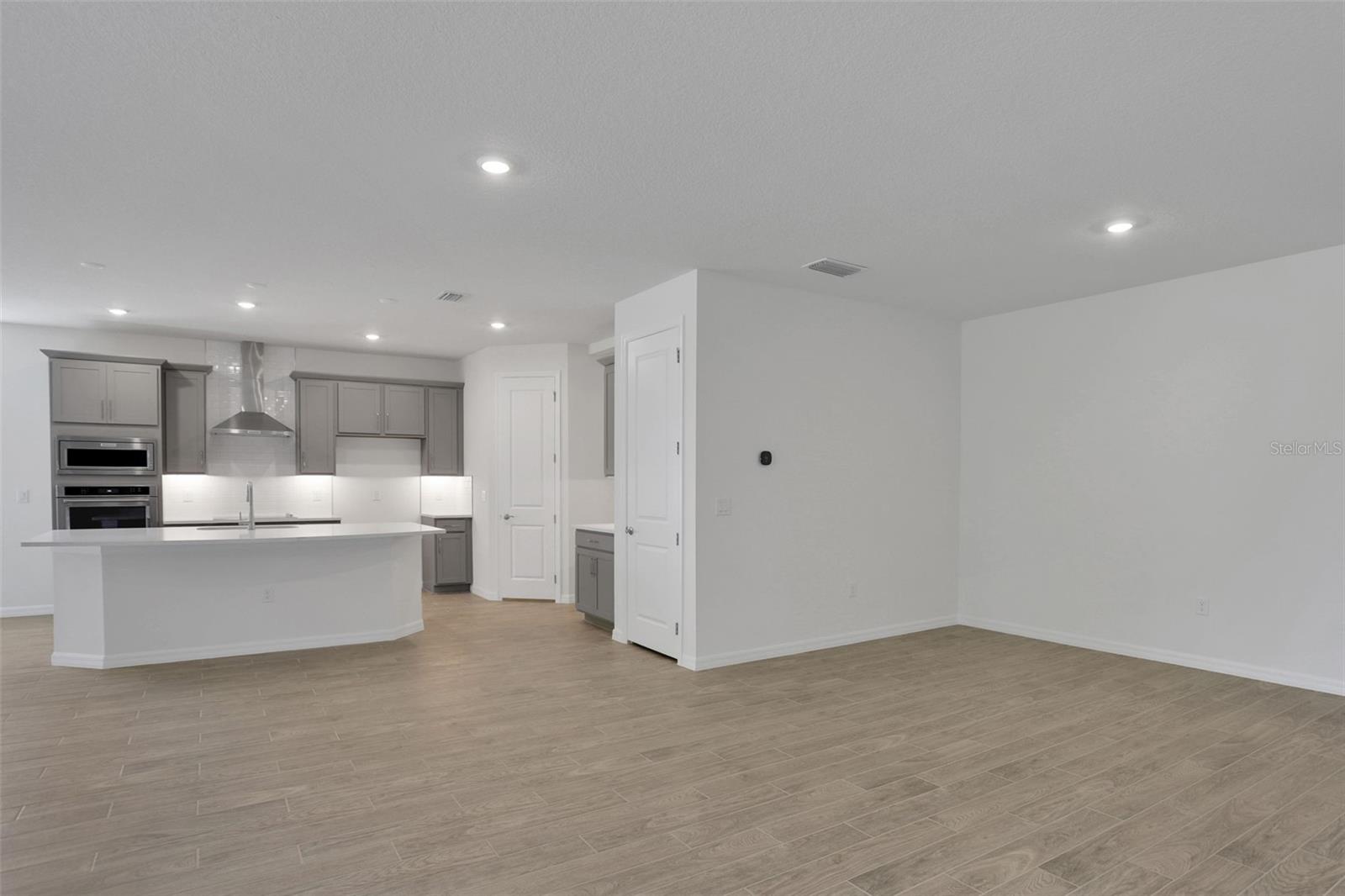 Image 33 of 38 For 17397 Crisp Apple Lane