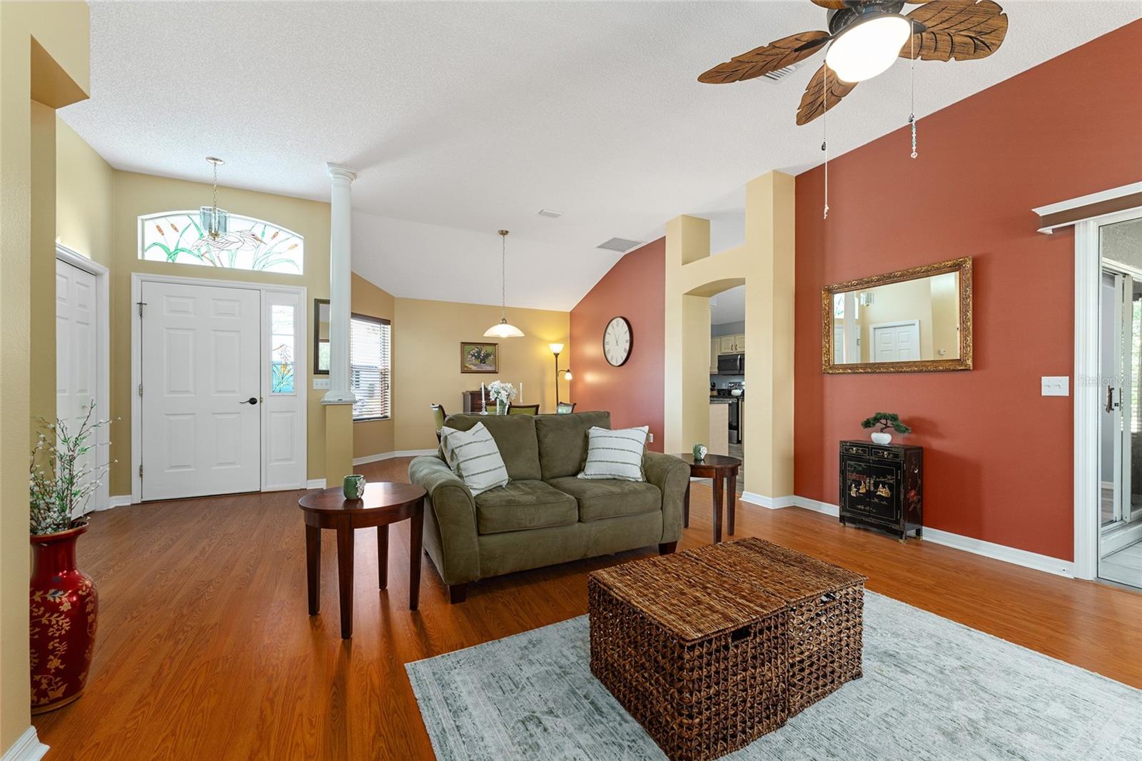 Image 11 of 51 For 1001 La Mesa Lane