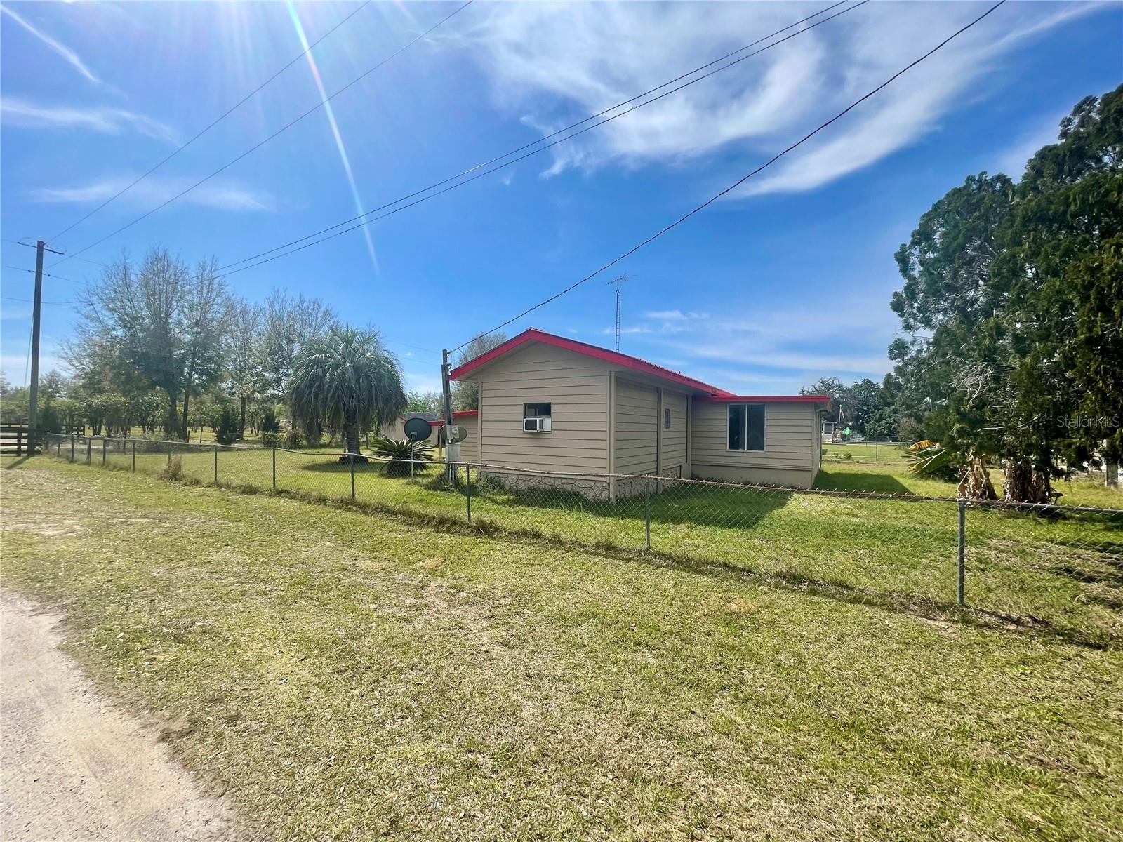Image 46 of 61 For 17440 37th Lane