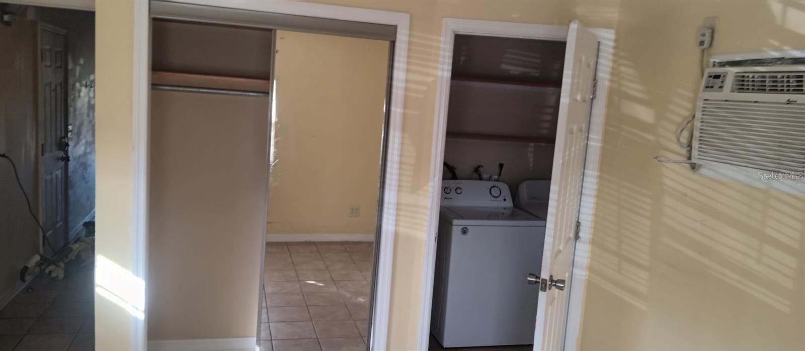 Image 5 of 12 For 1215 A Skyview Boulevard