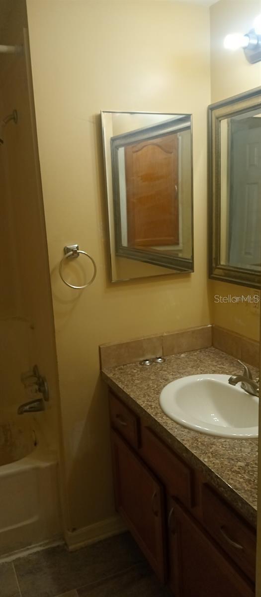 Image 6 of 12 For 1215 A Skyview Boulevard