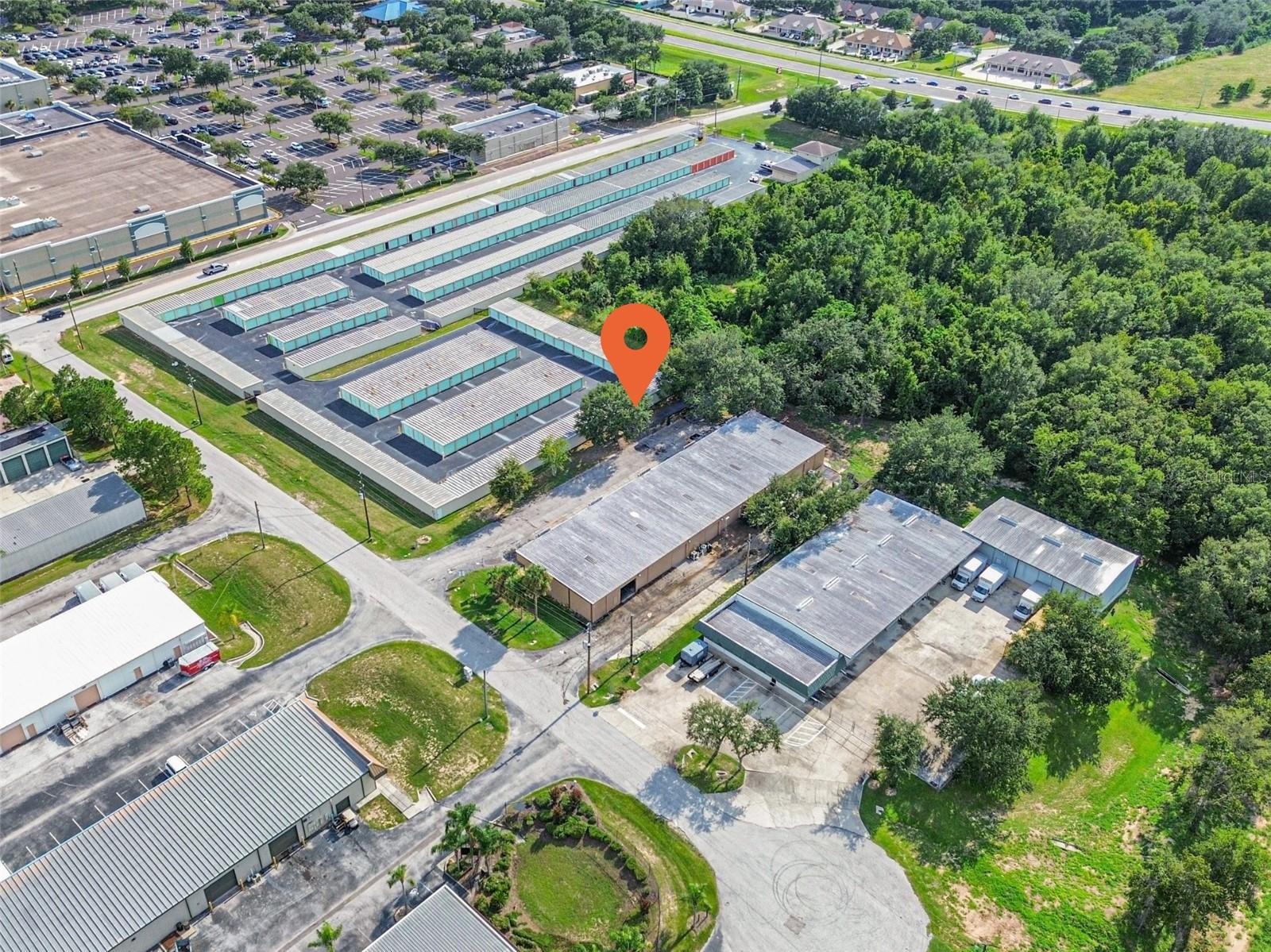 Image 24 of 29 For 905 Jan Mar Court