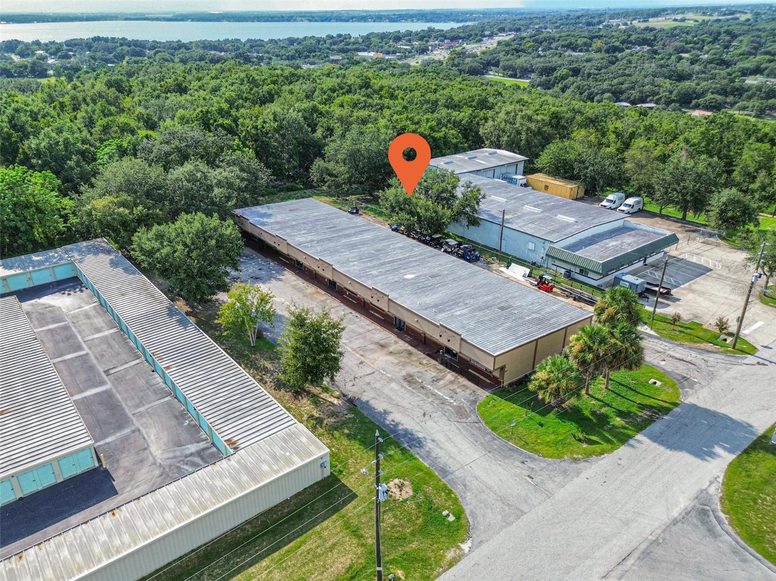 Image 25 of 29 For 905 Jan Mar Court