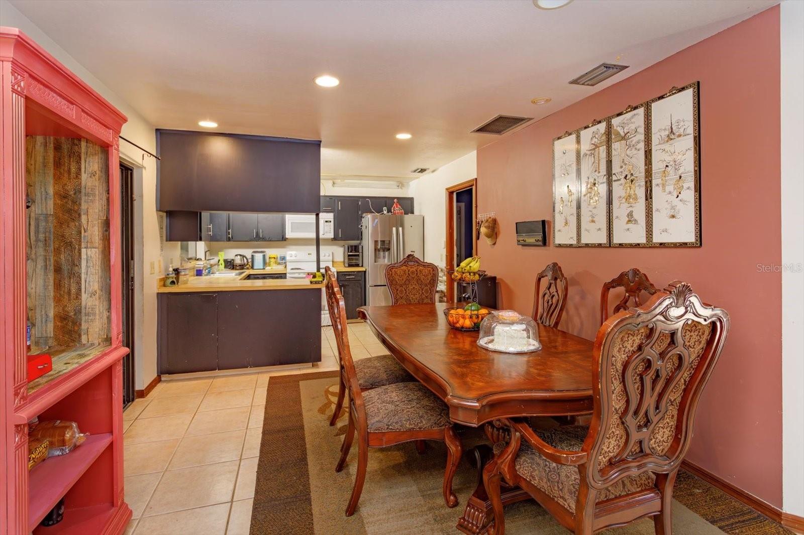 Image 8 of 20 For 817 Hickory Knoll Court