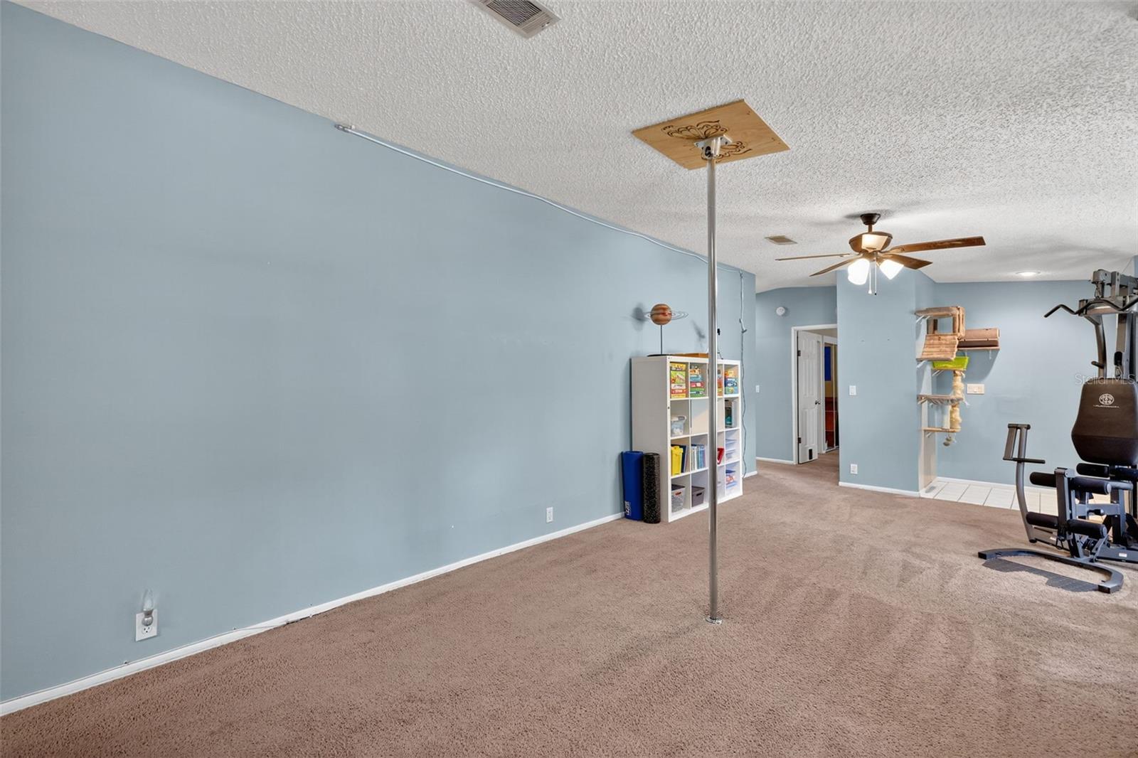 Image 18 of 33 For 13025 Plum Lake