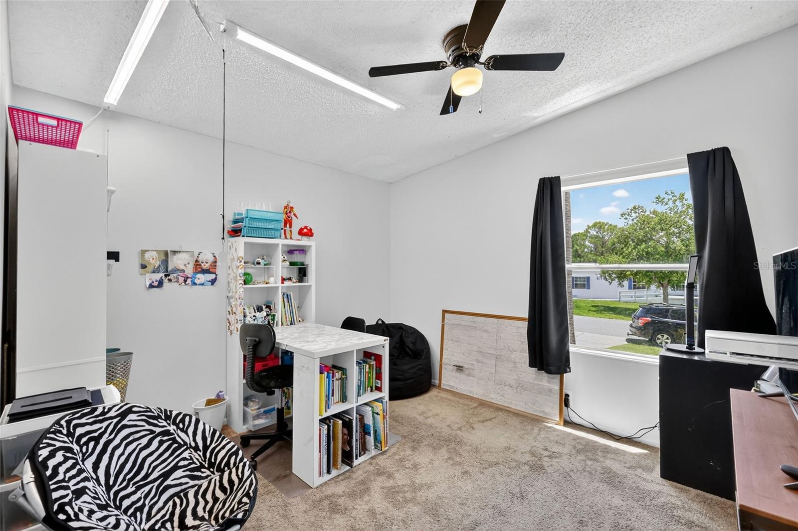 Image 20 of 33 For 13025 Plum Lake