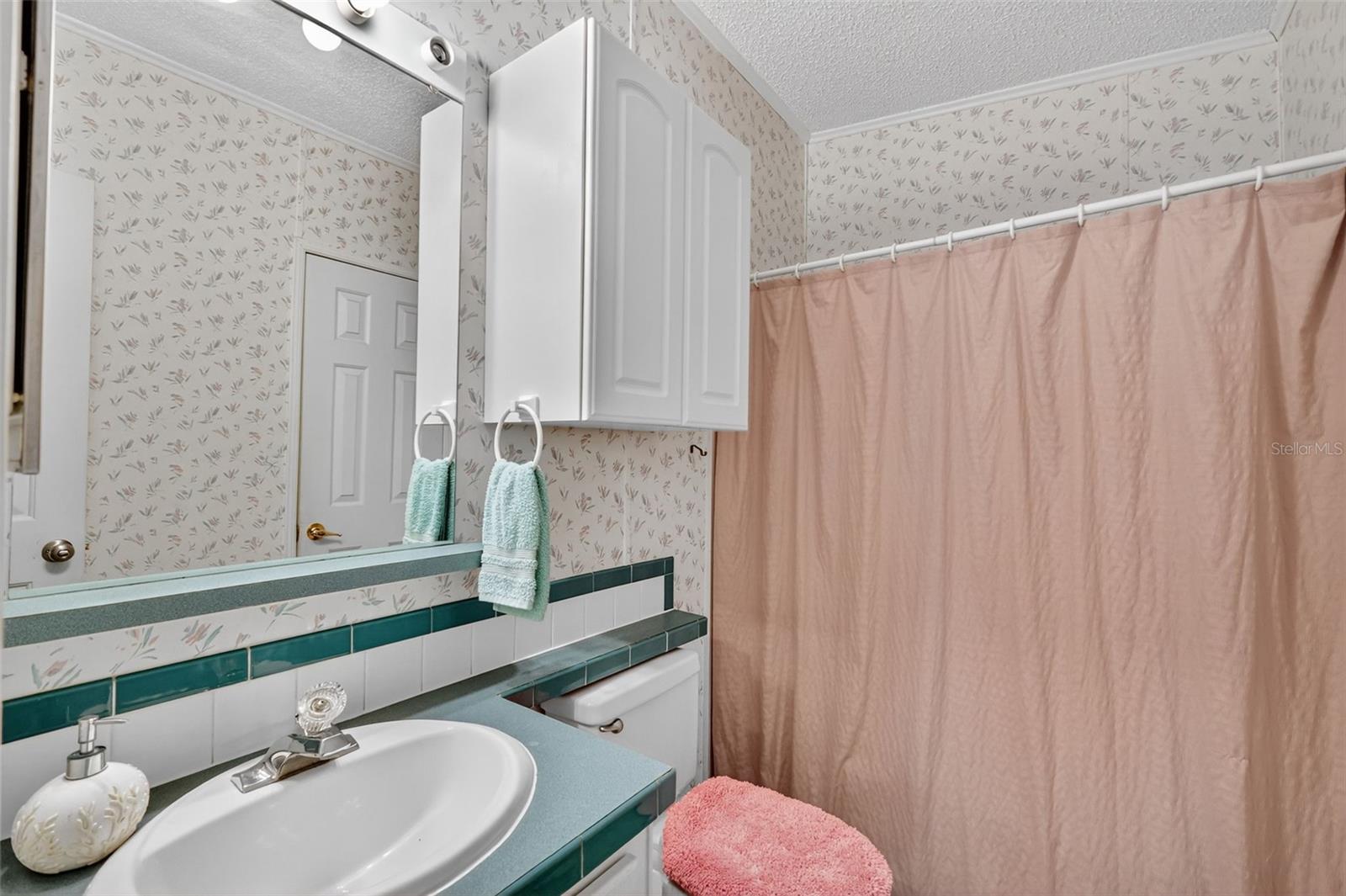 Image 24 of 33 For 13025 Plum Lake