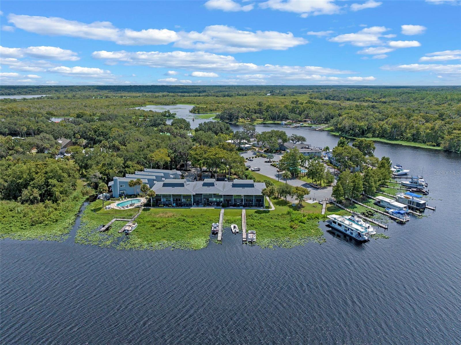 Image 7 of 41 For 2329 River Ridge Road 15