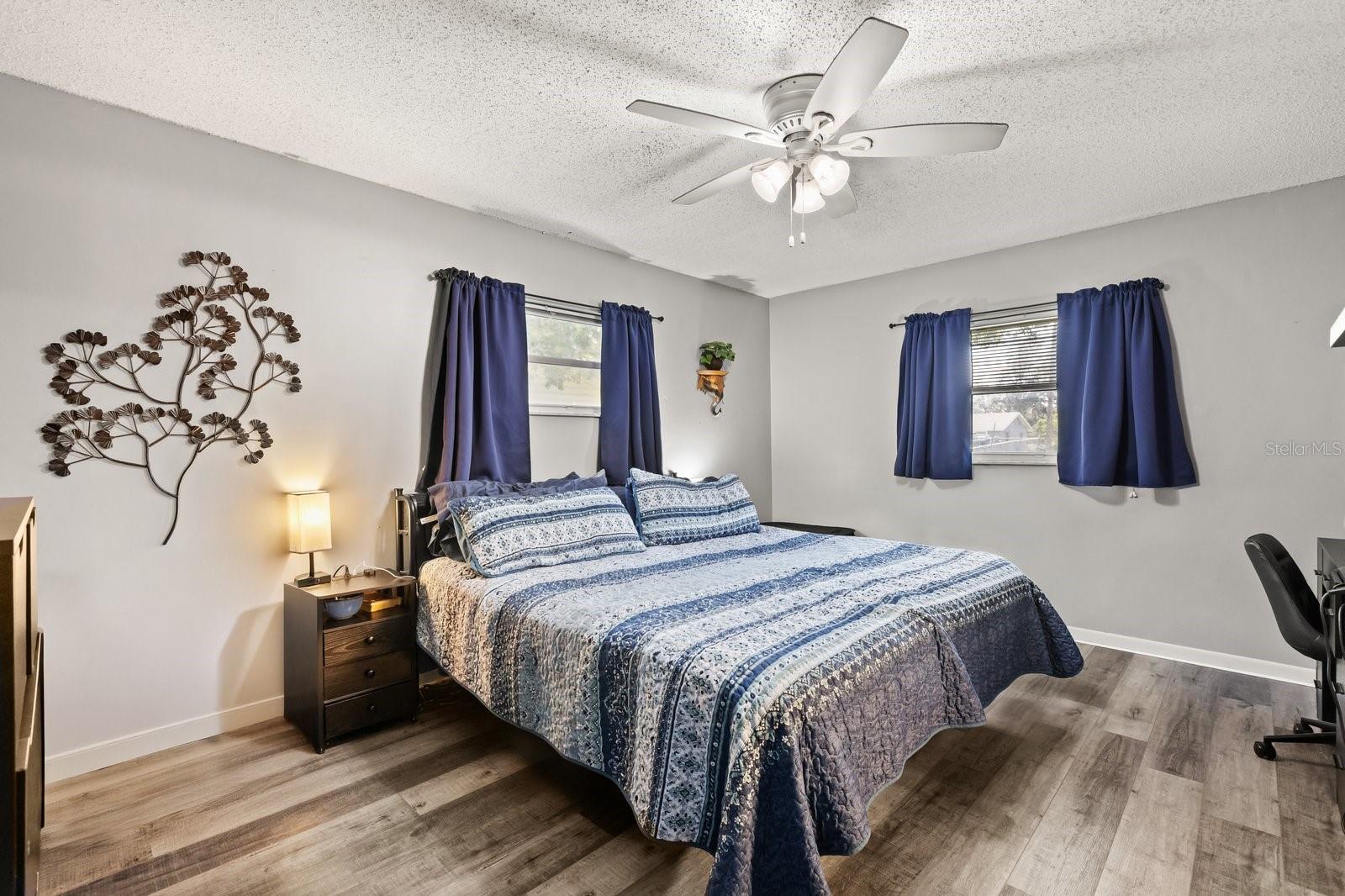 Image 11 of 33 For 36206 Pine Tree Street