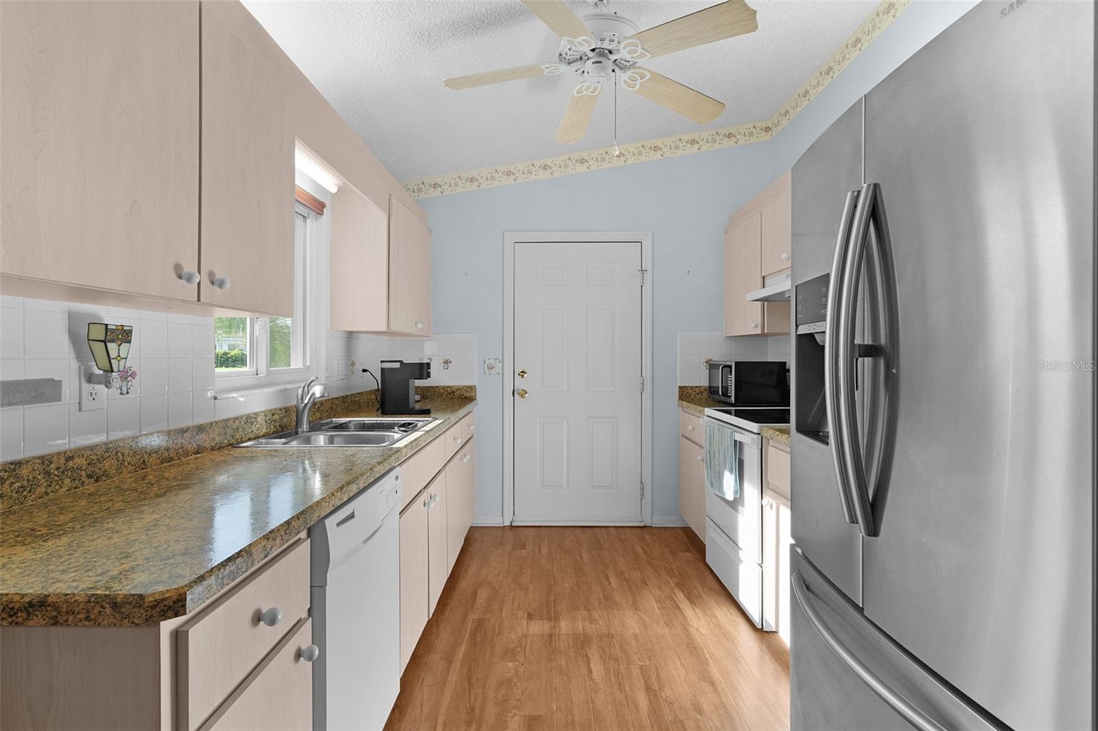 Image 10 of 31 For 17583 96th Avenue