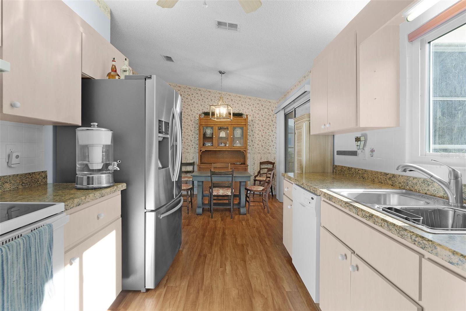 Image 13 of 31 For 17583 96th Avenue