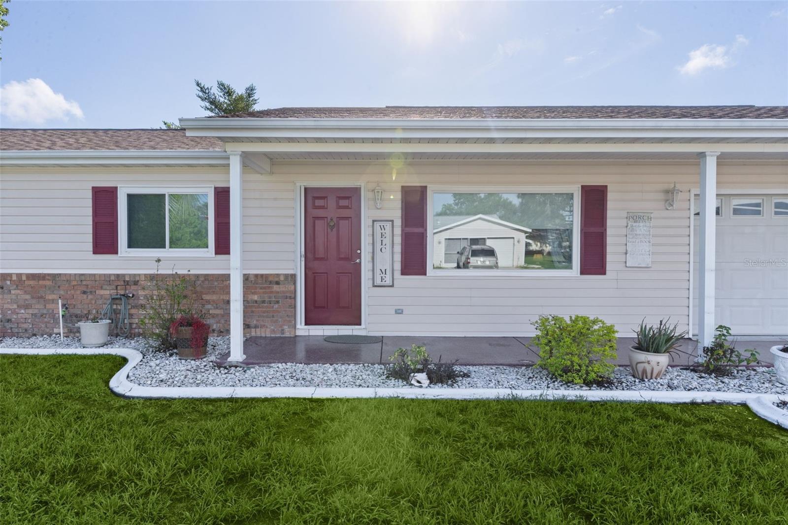 Image 2 of 31 For 17583 96th Avenue