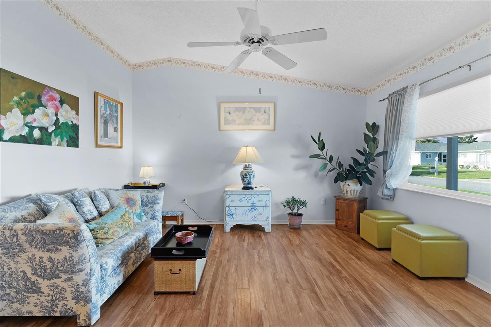 Image 4 of 31 For 17583 96th Avenue