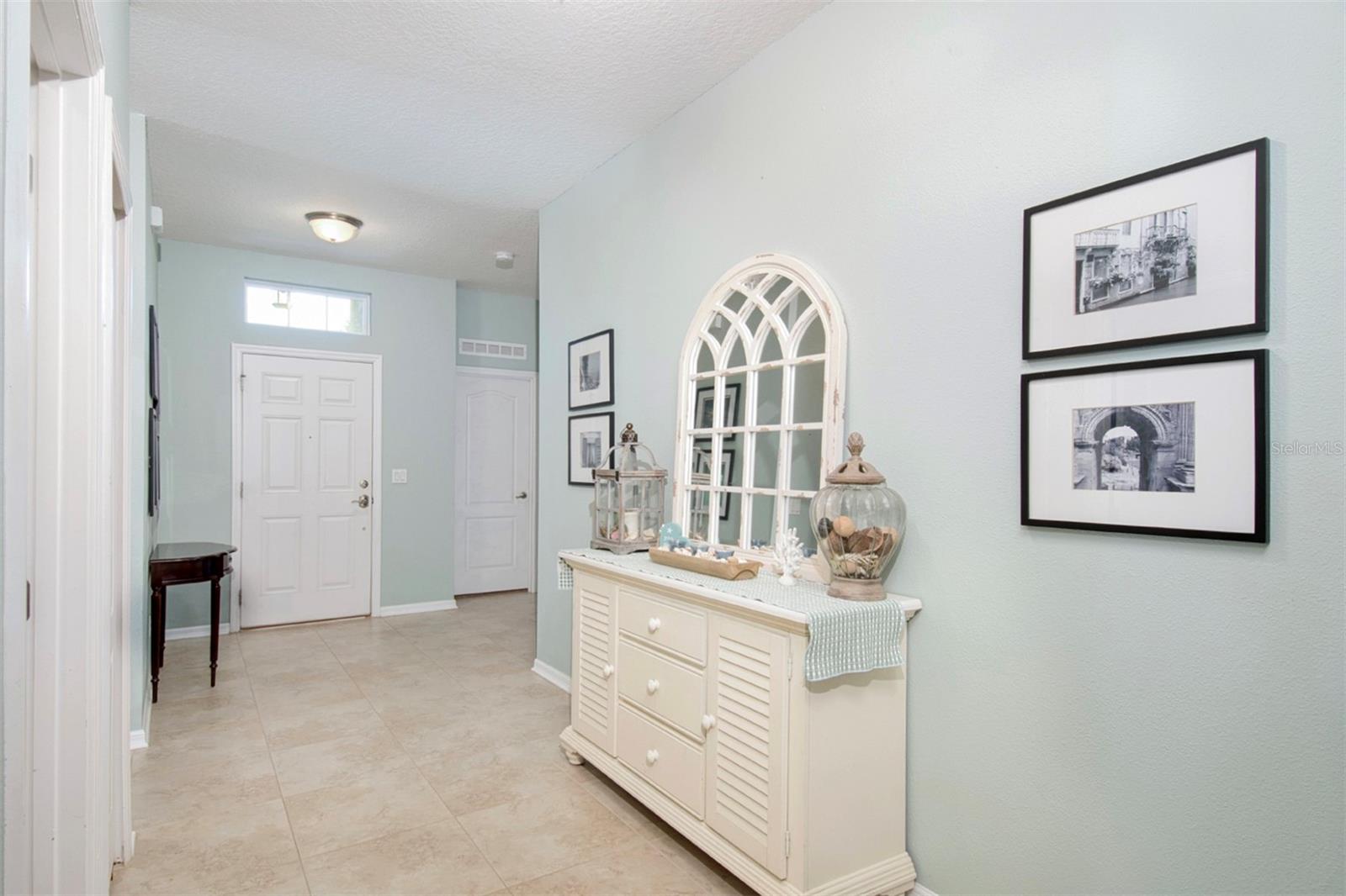 Image 5 of 34 For 1111 Spruce Ridge Court