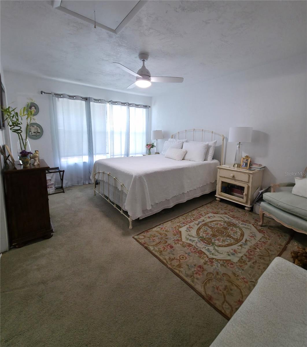 Image 23 of 37 For 21204 Sandalwood Drive 21-204