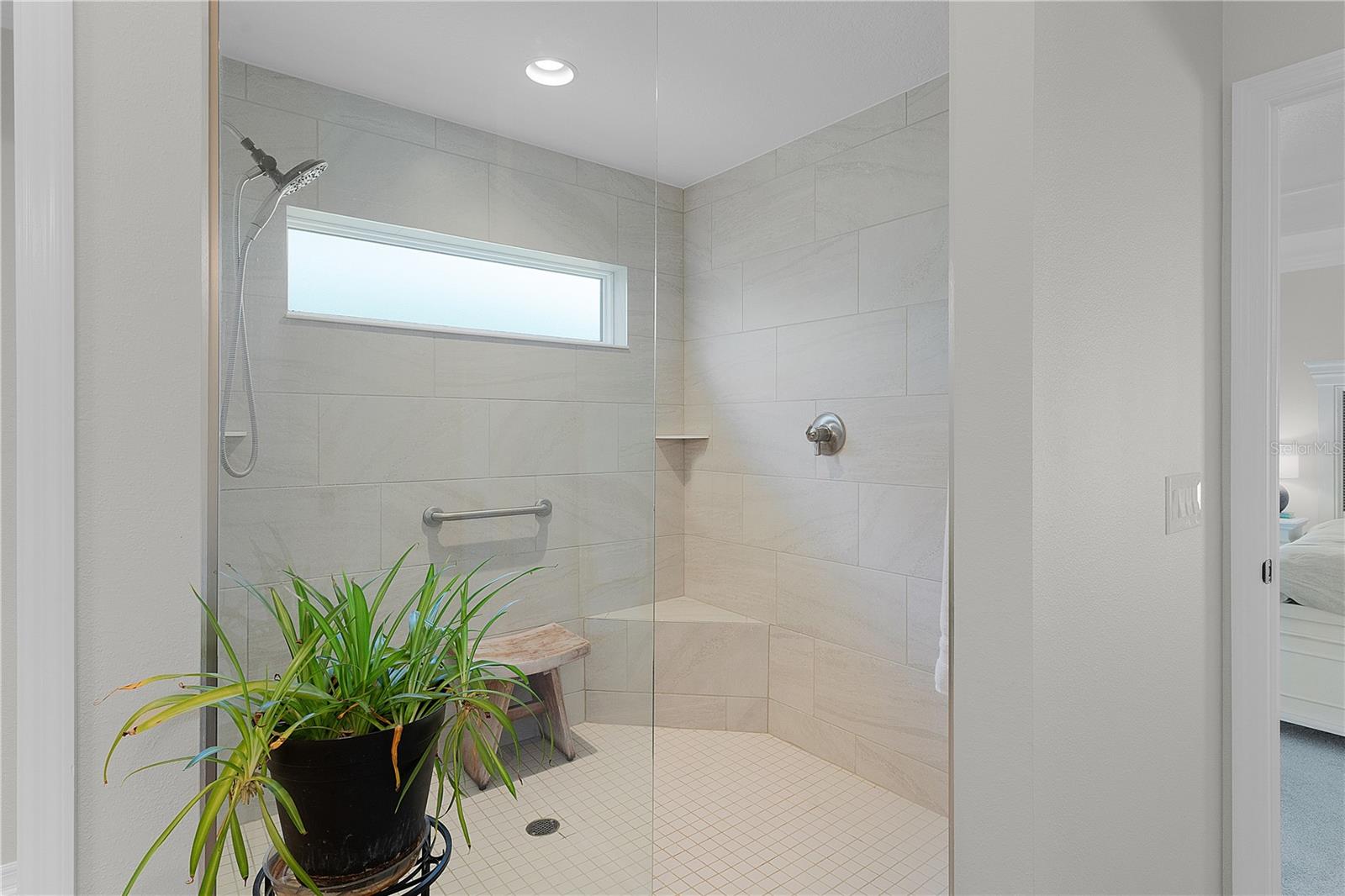 Image 26 of 43 For 4234 Mccloy Ave