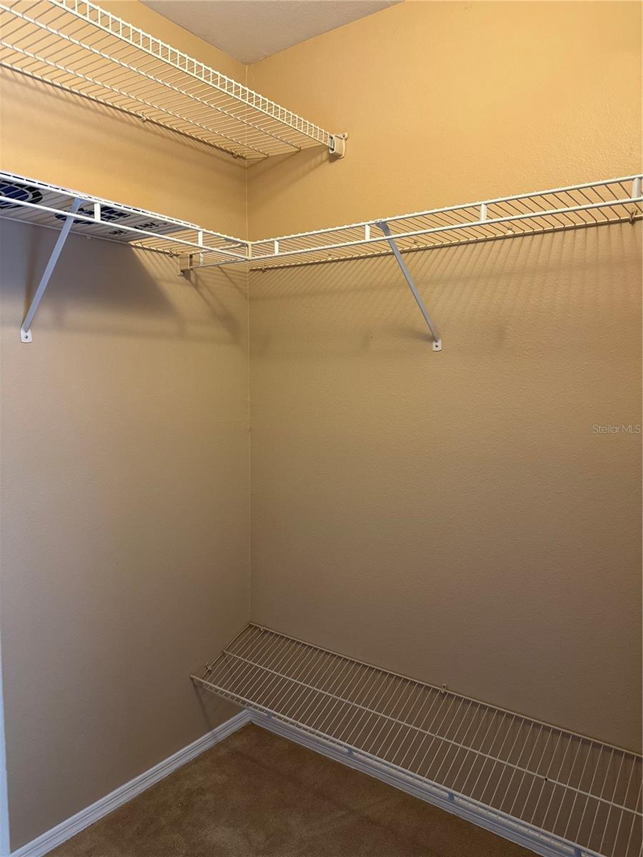 Image 17 of 19 For 420 Summit Ridge Place 316