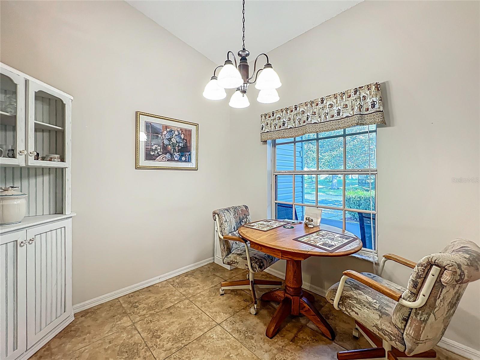 Image 17 of 42 For 5046 Desoto Way