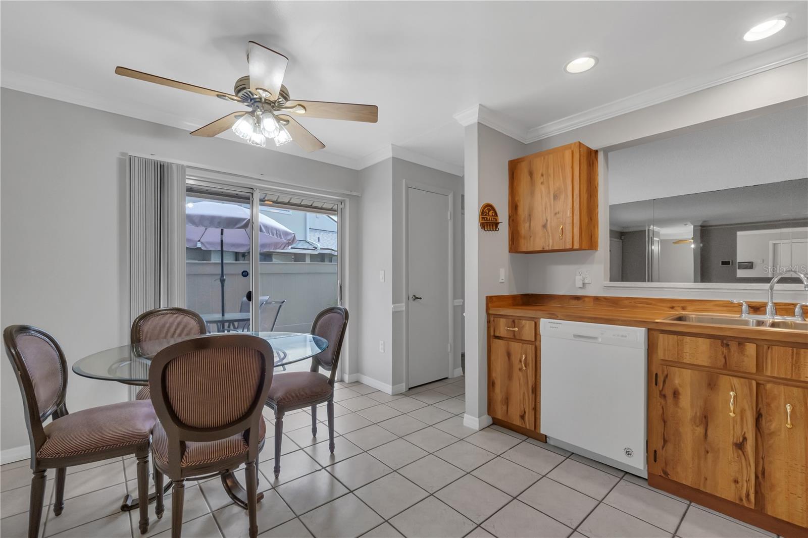 Image 7 of 50 For 4682 Pheasant Run Drive B