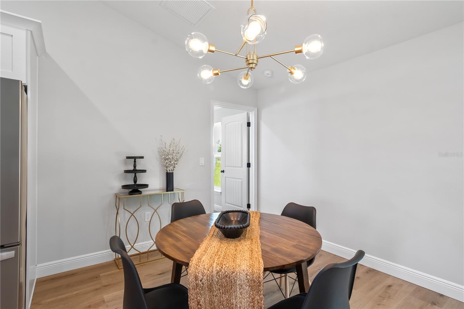 Image 11 of 40 For 13346 107th Street