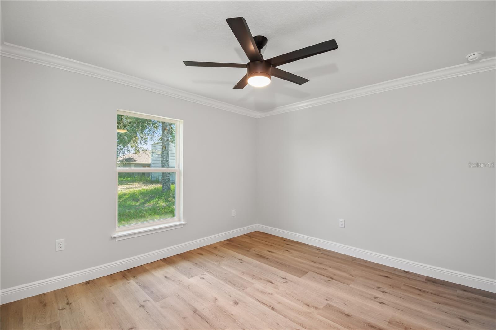 Image 27 of 40 For 13346 107th Street
