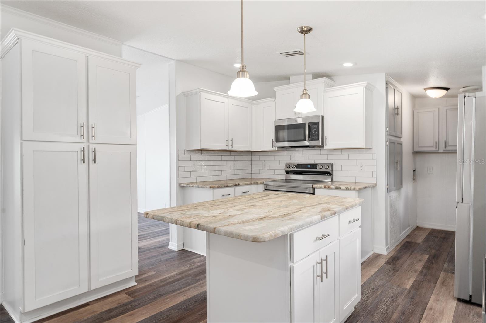 Image 8 of 90 For 7965 147th Place