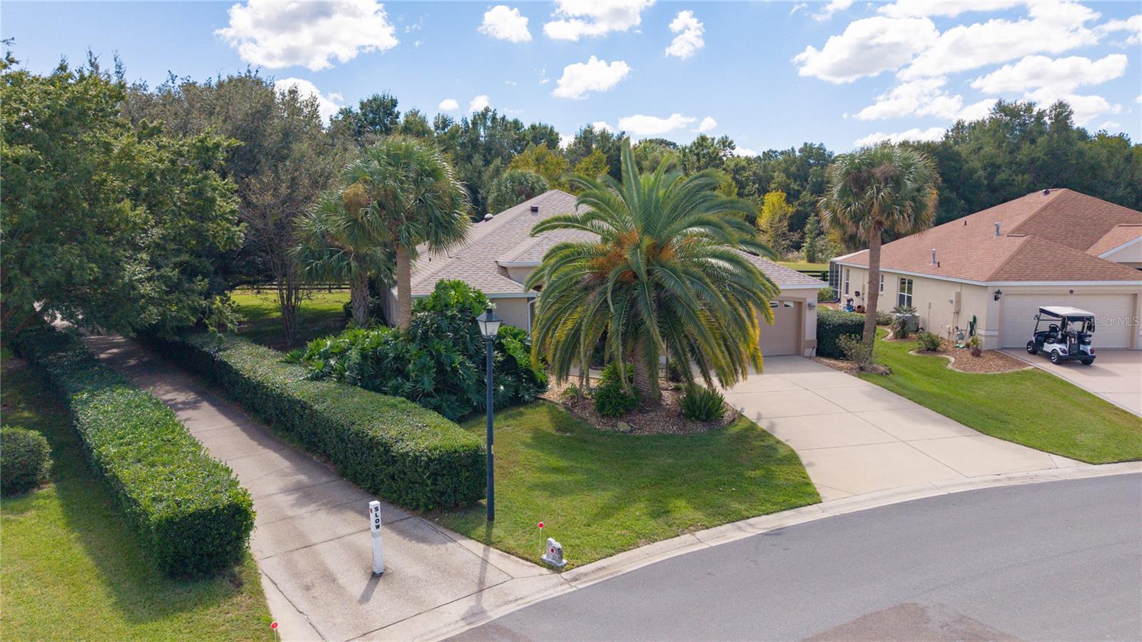 Image 52 of 60 For 164 Palermo Place