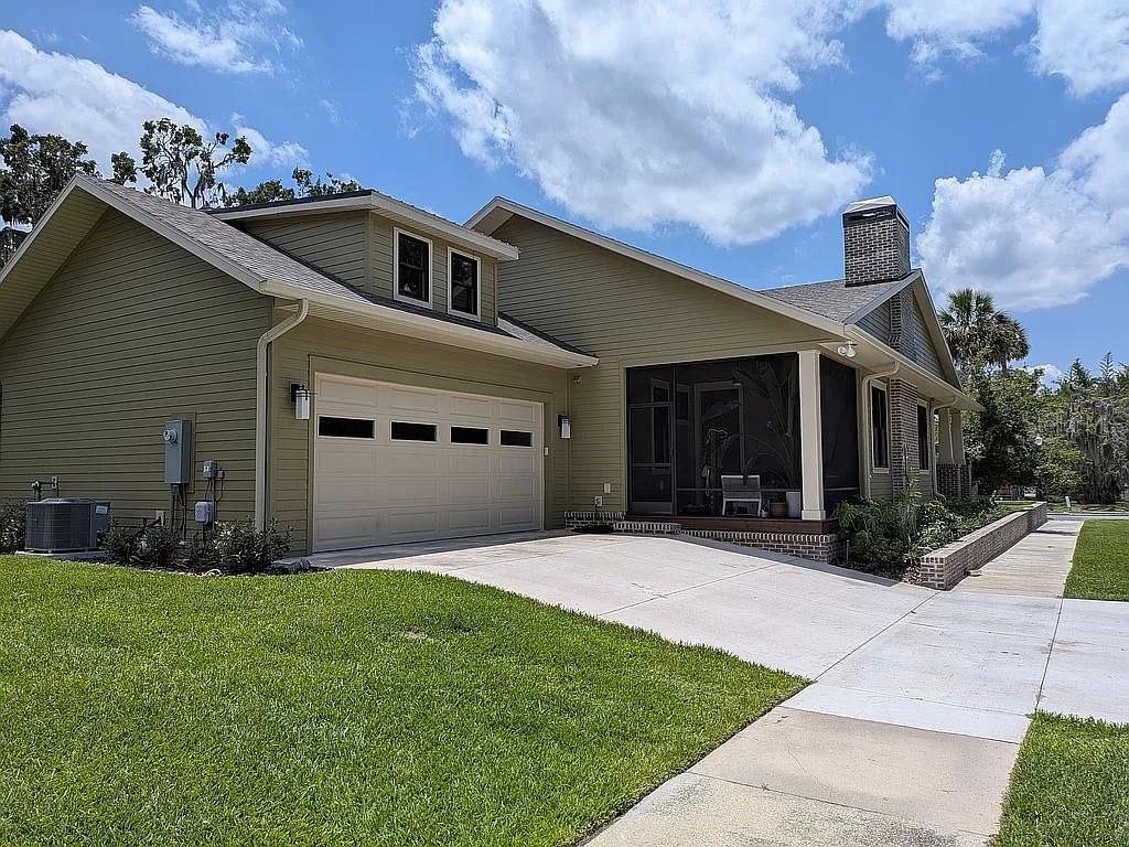 Image 5 of 28 For 1000 9th Street