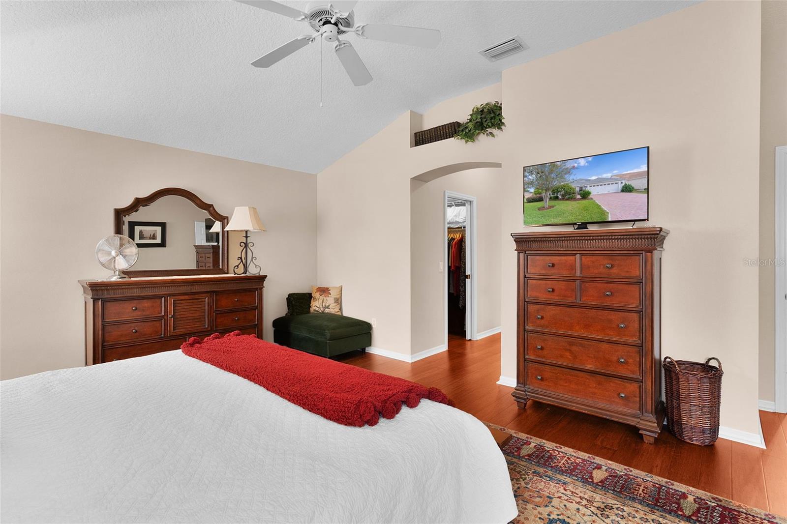 Image 23 of 44 For 3301 Berkeley Lane