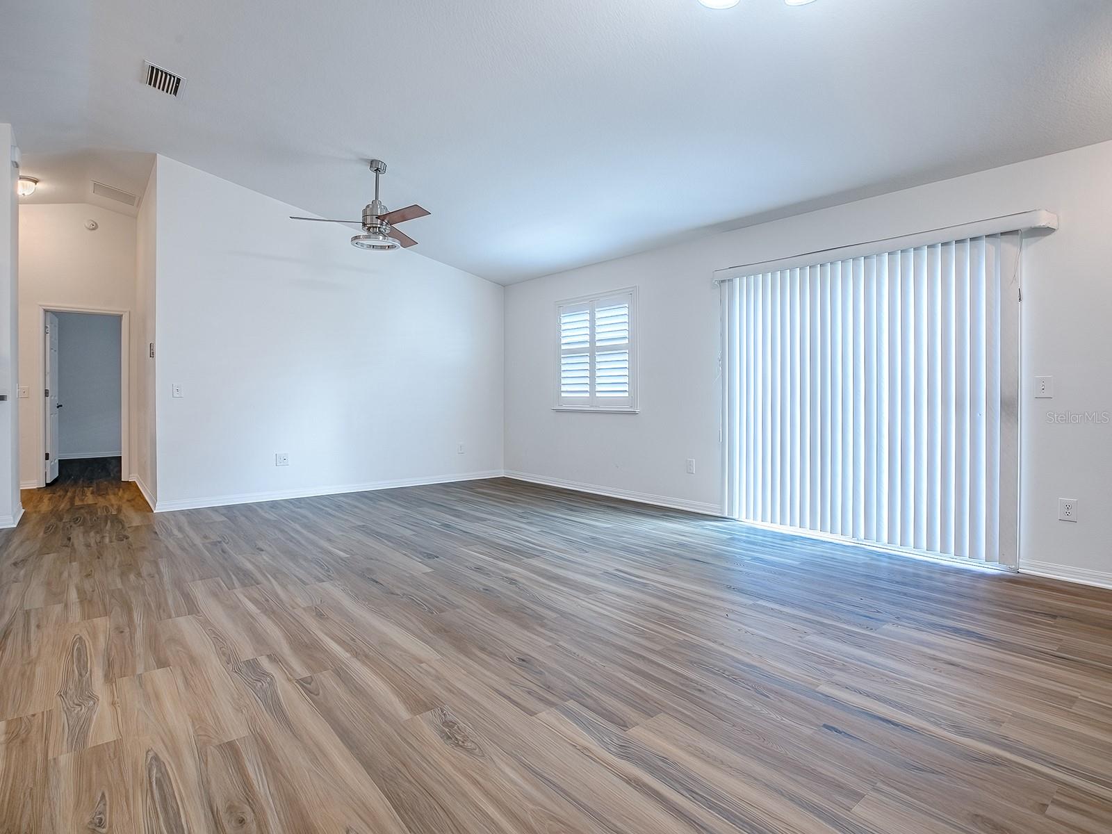 Image 8 of 43 For 3090 Loyola Court