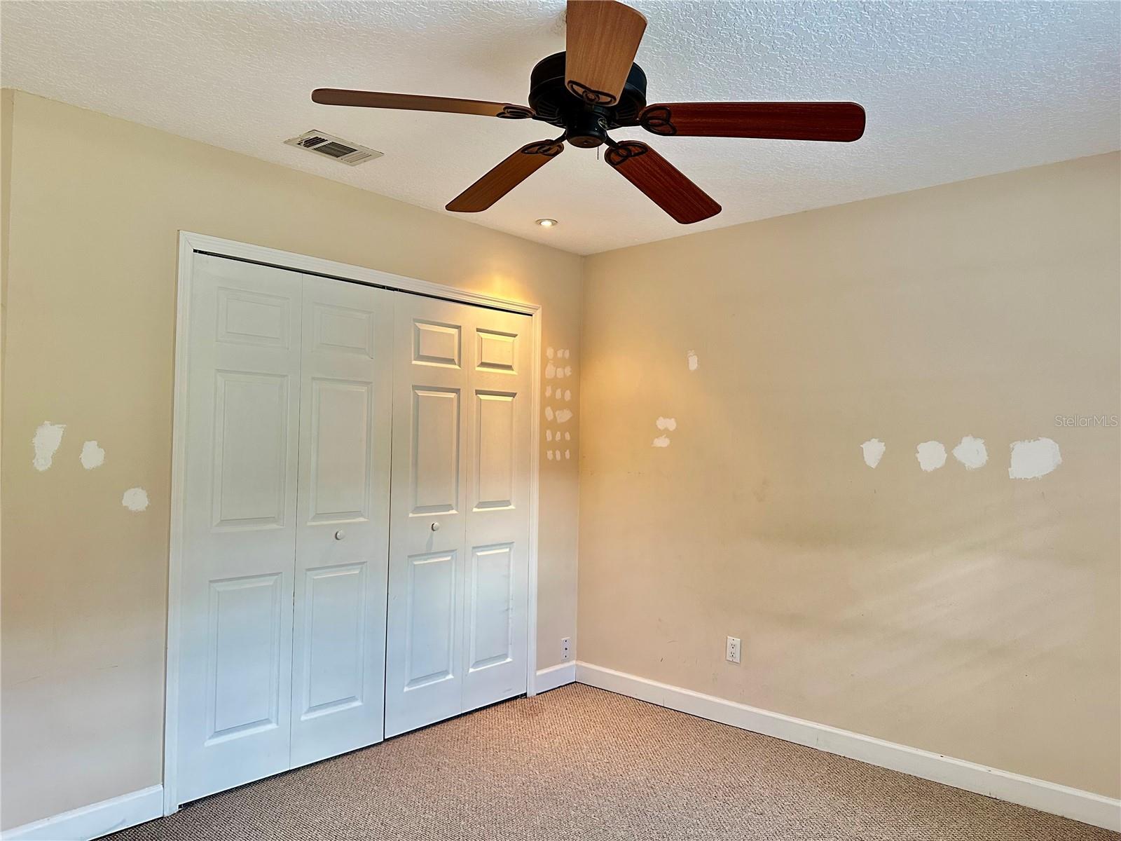 Image 20 of 38 For 7800 Pointview Circle
