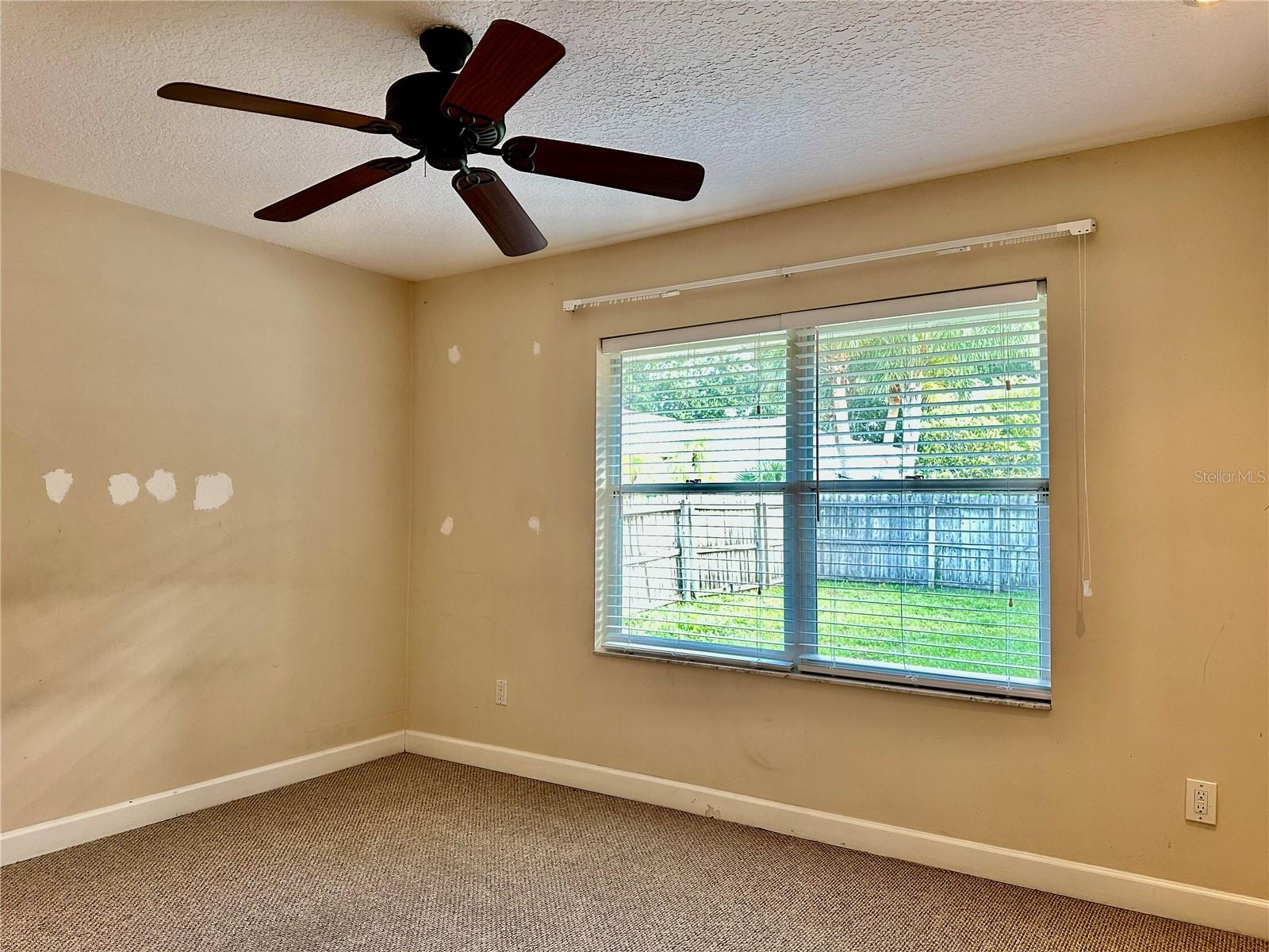 Image 21 of 38 For 7800 Pointview Circle