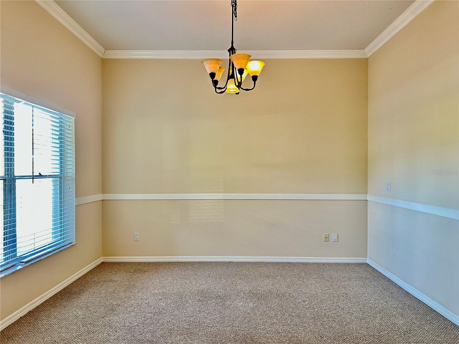 Image 3 of 38 For 7800 Pointview Circle