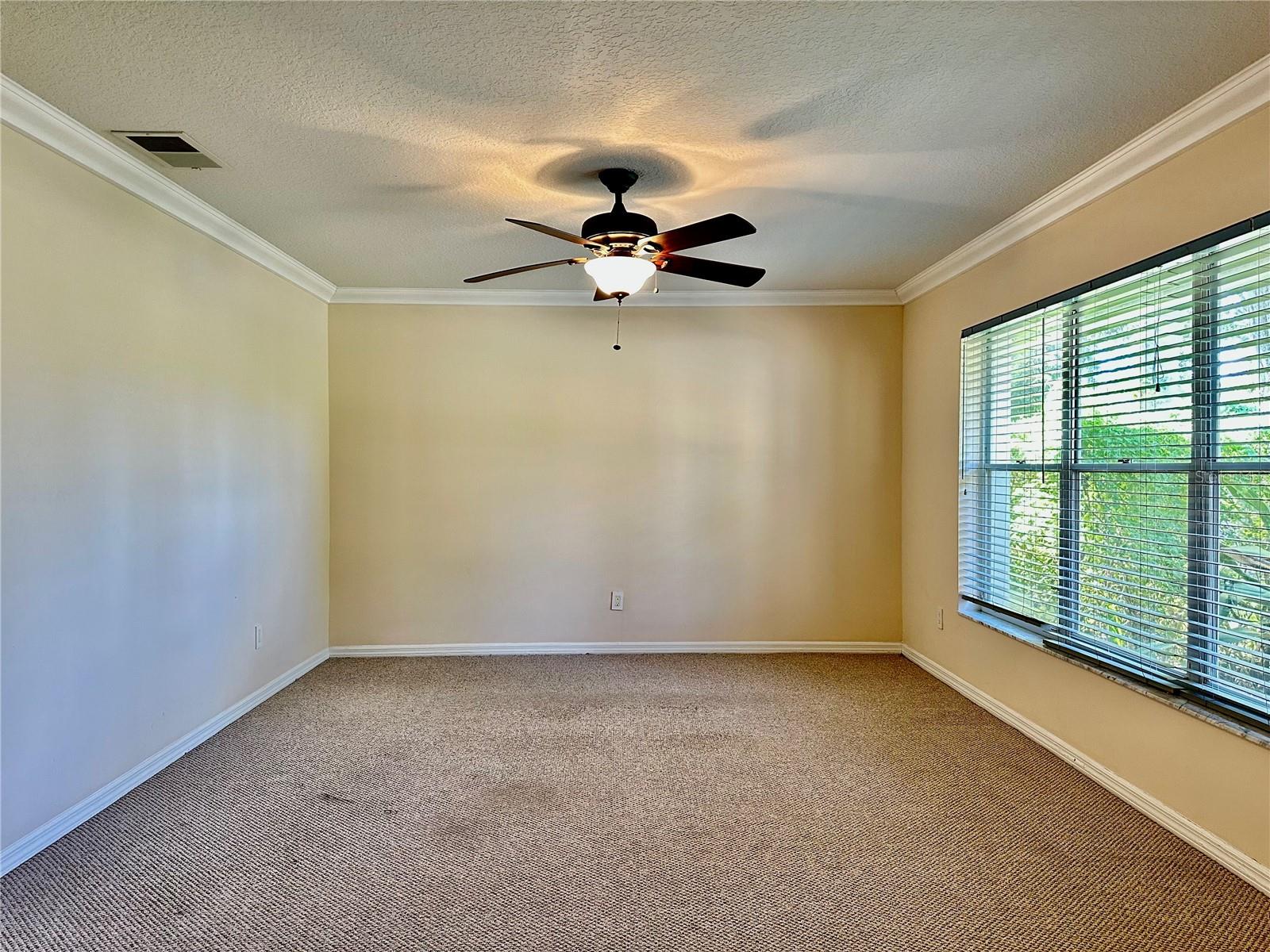 Image 4 of 38 For 7800 Pointview Circle