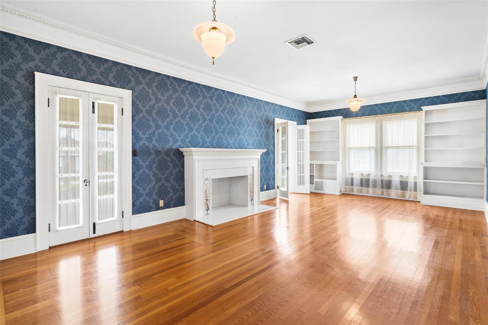 Image 8 of 56 For 211 Central Avenue