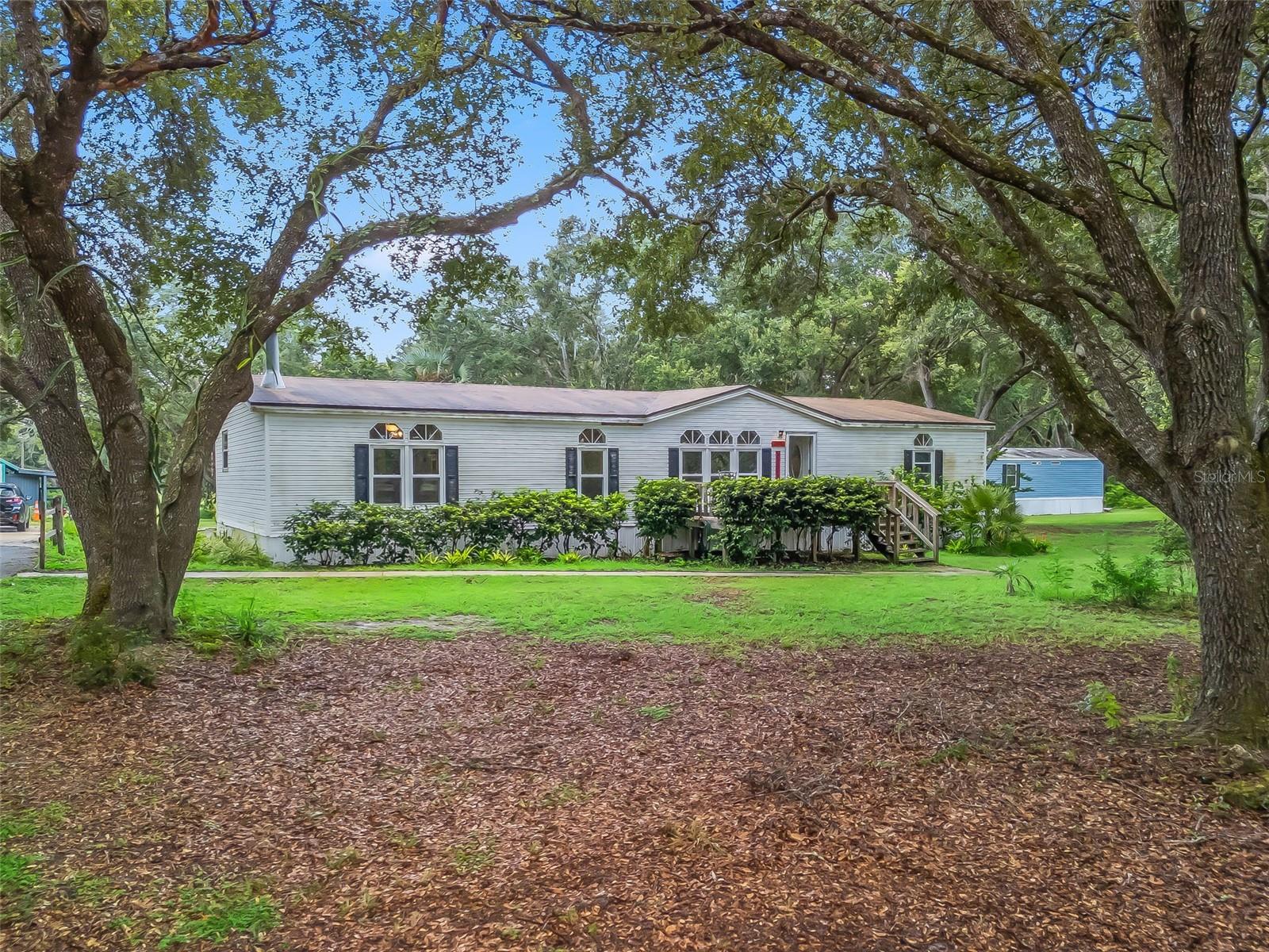 Image 3 of 54 For 17090 173rd Terrace Road