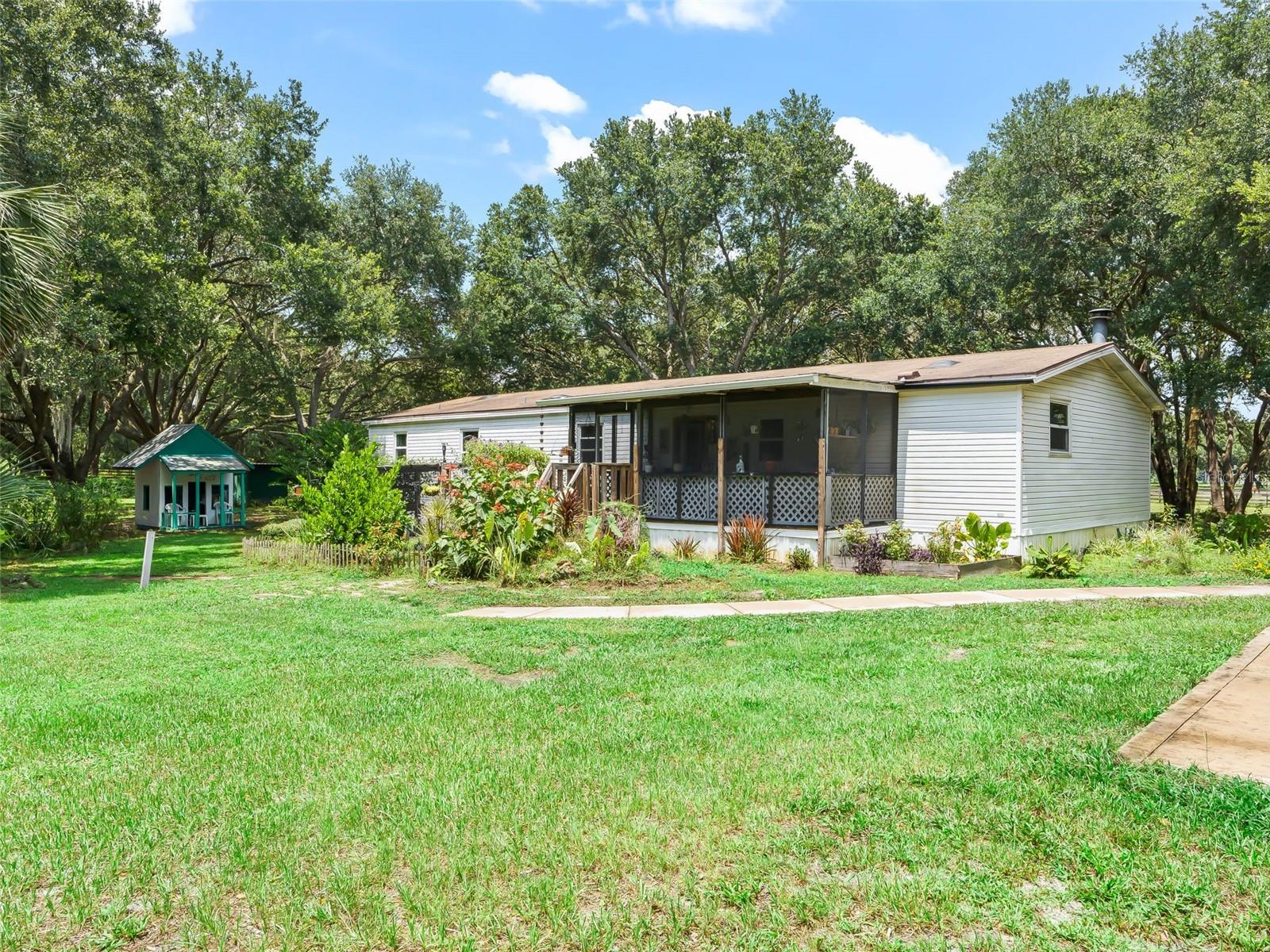 Image 42 of 54 For 17090 173rd Terrace Road