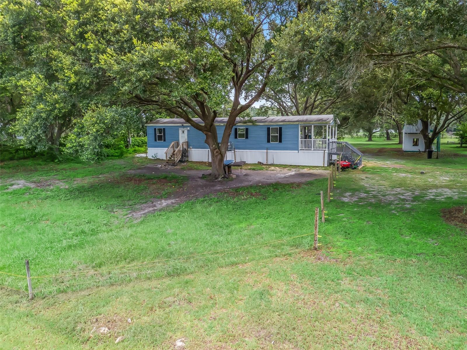 Image 46 of 54 For 17090 173rd Terrace Road