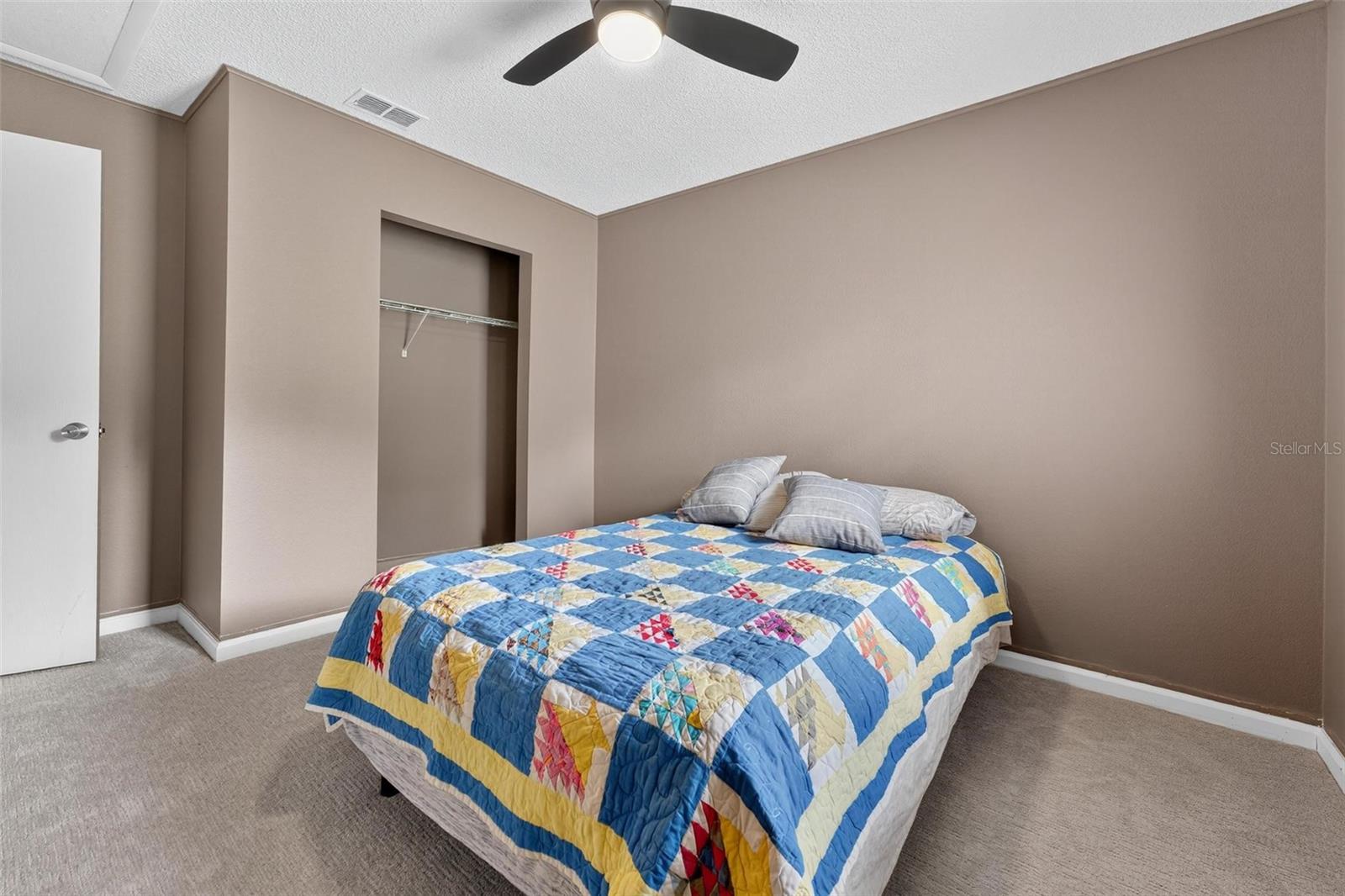 Image 26 of 45 For 30127 Tavares Ridge Boulevard 30127