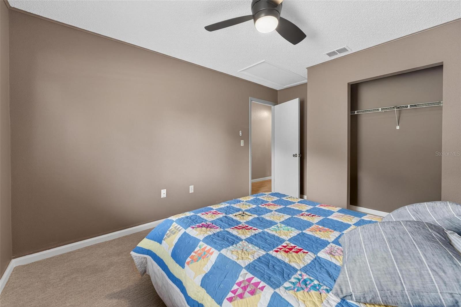 Image 27 of 45 For 30127 Tavares Ridge Boulevard 30127