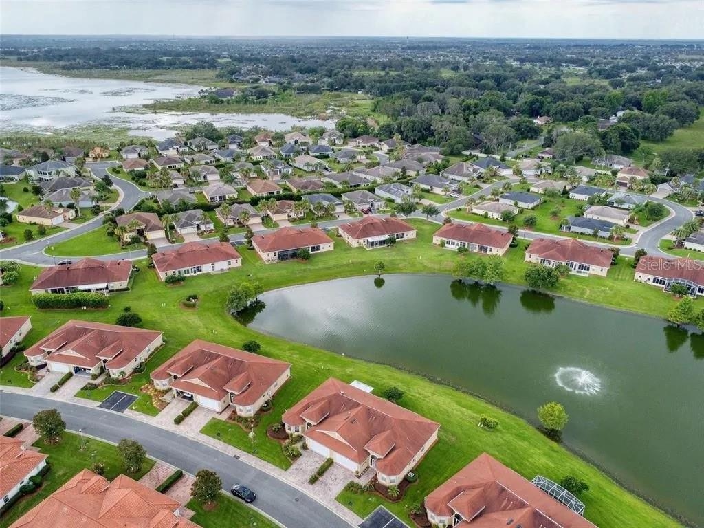 Image 27 of 77 For 10161 Mainsail Drive